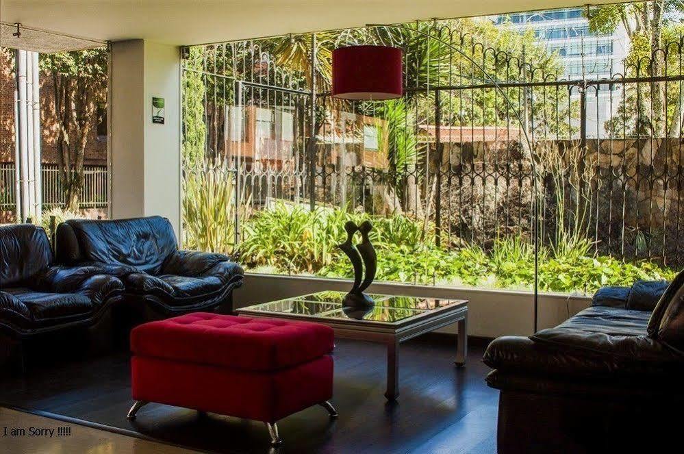 Apartaestudios Los Andes Богота Экстерьер фото