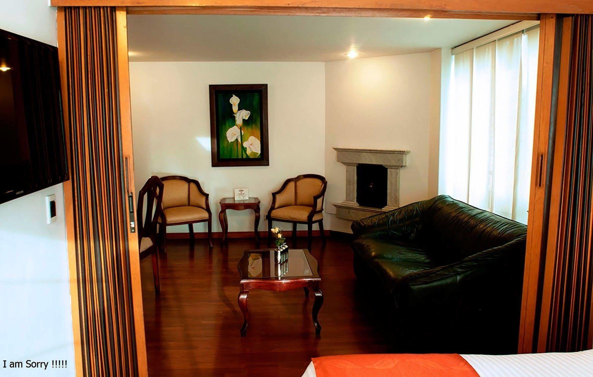 Apartaestudios Los Andes Богота Экстерьер фото